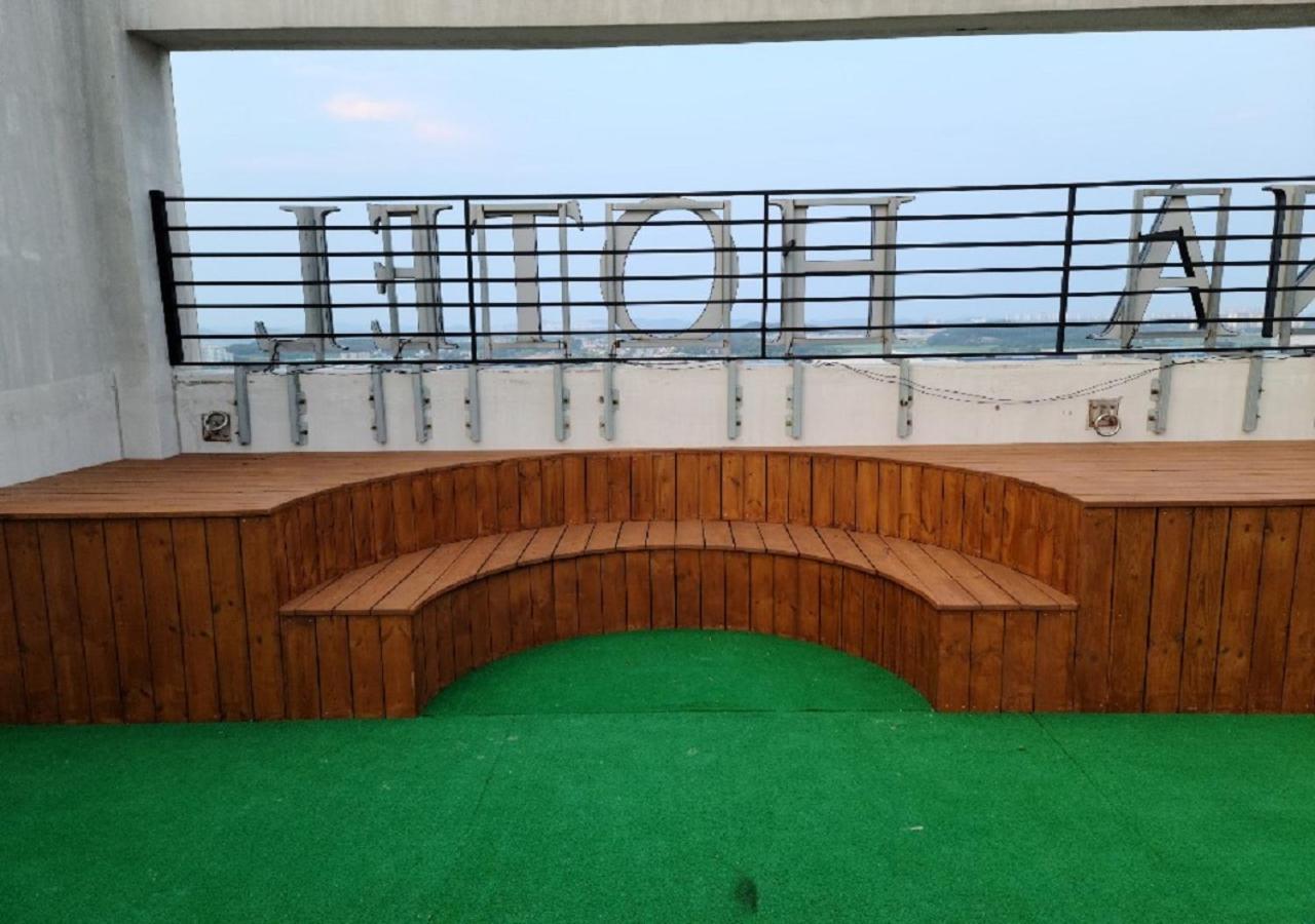 Western Bay Marina Hotel Pyeongtaek Esterno foto