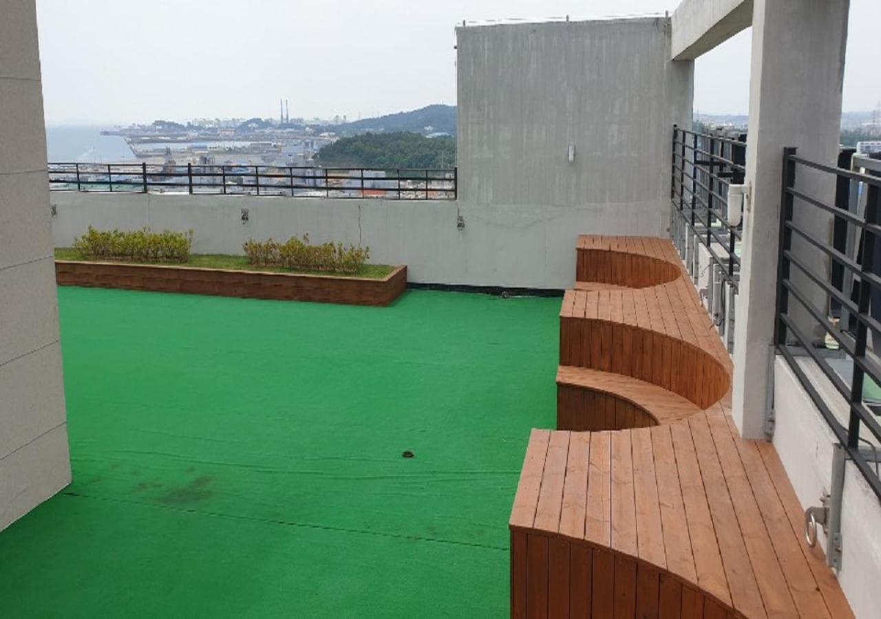 Western Bay Marina Hotel Pyeongtaek Esterno foto