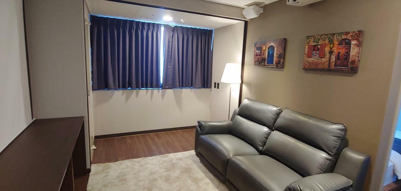 Western Bay Marina Hotel Pyeongtaek Esterno foto